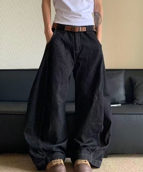 FreeZone（フリーゾーン）の「極太ワイドデニムパンツ（デニムパンツ・メンズ・ブラック・S/M/L）」の2枚目の写真
