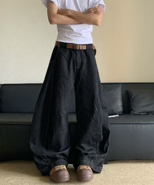 FreeZone（フリーゾーン）の「極太ワイドデニムパンツ（デニムパンツ・メンズ・ブラック・S/M/L）」の3枚目の写真