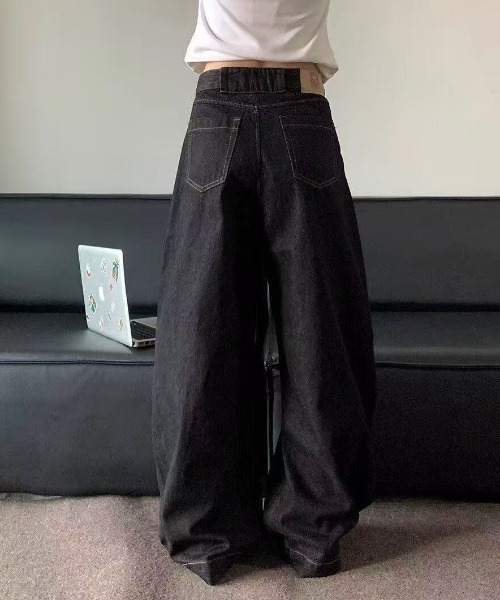 FreeZone（フリーゾーン）の「極太ワイドデニムパンツ（デニムパンツ・メンズ・ブラック・S/M/L）」の10枚目の写真