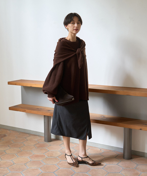 Rouge vif(ルージュヴィフ)の「【ストールセット】ポケット付片畦ニットプルオーバー(ニット/セーター・レディース・ブラウン/ベージュ/ブルー・フリー)」の17枚目の写真