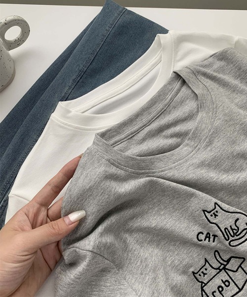 aimoha(アイモハ)の「キャット刺繍ロングスリーブTシャツ(Tシャツ/カットソー・レディース・ブラック/グレー/ホワイト・FREE)」の11枚目の写真