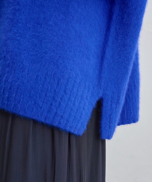 BEARDSLEY（ビアズリー）の「FOXアルパカボトルネックニット（ニット/セーター・レディース・ブルー/ライトグレー・FREE）」の14枚目の写真