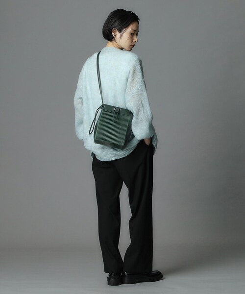 HIROKO HAYASHI(ヒロコハヤシ)の「MONTE(モンテ)ショルダーバッグ(ショルダーバッグ・レディース・ネイビー/ブラック/グリーン系その他5・00)」の10枚目の写真