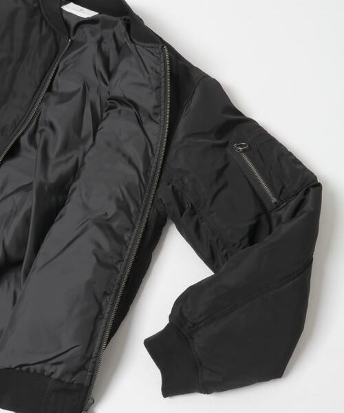 URBAN RESEARCH Sonny Label（アーバンリサーチサニーレーベル）の「FELLEX中綿MA-1ブルゾン（MA-1・メンズ・ブラック/カーキ・MEDIUM/LARGE/X-LARGE）」の4枚目の写真
