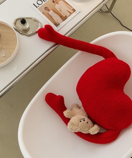 Made in I（メイドインアイ）の「ハートデザイン抱き枕クッション（クッション/クッションカバー・レディース・レッド・FREE）」の10枚目の写真