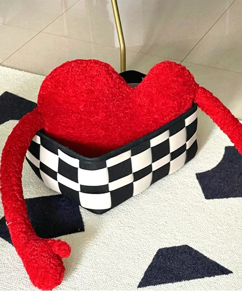 Made in I（メイドインアイ）の「ハートデザイン抱き枕クッション（クッション/クッションカバー・レディース・レッド・FREE）」の9枚目の写真