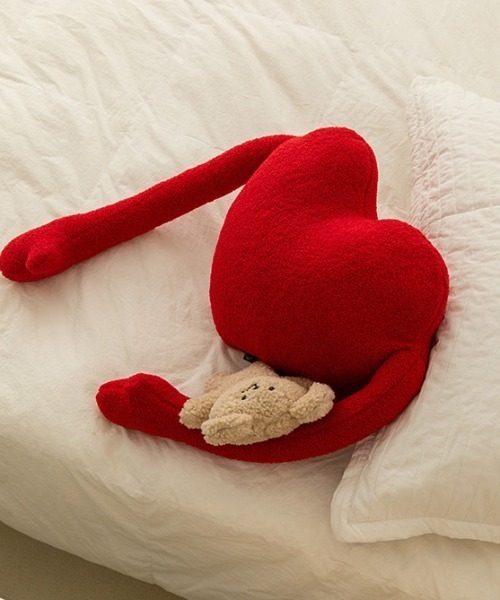 Made in I（メイドインアイ）の「ハートデザイン抱き枕クッション（クッション/クッションカバー・レディース・レッド・FREE）」の21枚目の写真