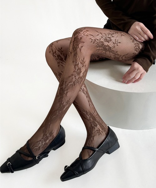 Nia(ニア)の「Nia(ニア)/フラワーレースタイツ ストッキング(タイツ/ストッキング・レディース・ブラウン/ホワイト/ブラック/ワイン・FREE)」の6枚目の写真