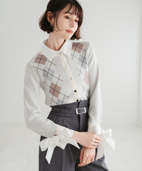 31 Sons de mode(トランテアン ソン ドゥ モード)の「2025秋冬新作 レイヤード襟アーガイルカーディガン(カーディガン/ボレロ・レディース・グレー/ブラウン/アイボリー・フリ-)」の2枚目の写真