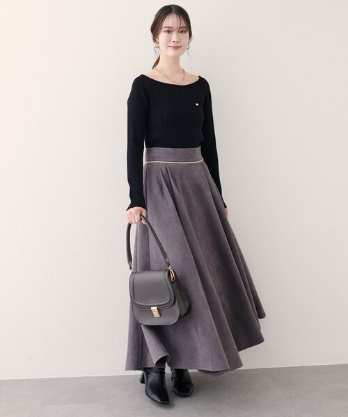 natural couture（ナチュラルクチュール）の「【WEB限定】ポンチスエードパイピングサーキュラースカート（スカート・レディース・ブラウン/チャコールグレー/アイボリー・FREE）」の18枚目の写真