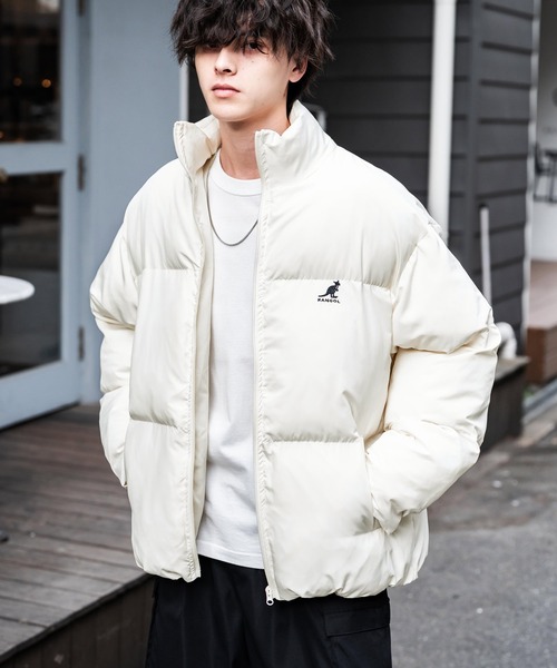 KANGOL(カンゴール)の「KANGOL カンゴール 別注コラボ オーバーサイズワンポイントロゴ刺繍ファイバーダウン中綿ジャケット(ダウンジャケット/コート・メンズ・チャコール/ネイビー/オフホワイト/ブラック・XL/M/L)」の6枚目の写真