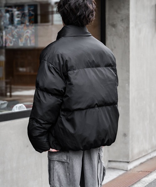 KANGOL(カンゴール)の「KANGOL カンゴール 別注コラボ オーバーサイズワンポイントロゴ刺繍ファイバーダウン中綿ジャケット(ダウンジャケット/コート・メンズ・チャコール/ネイビー/オフホワイト/ブラック・XL/M/L)」の15枚目の写真