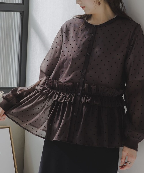 slattgir(スラットジール)の「高身長 シアードットフロッキーブラウス(トールサイズ)Essenave(シャツ/ブラウス・レディース・ブラック/ダークブラウン・TM/TL/TLL/T3L/T4L/T5L)」の13枚目の写真