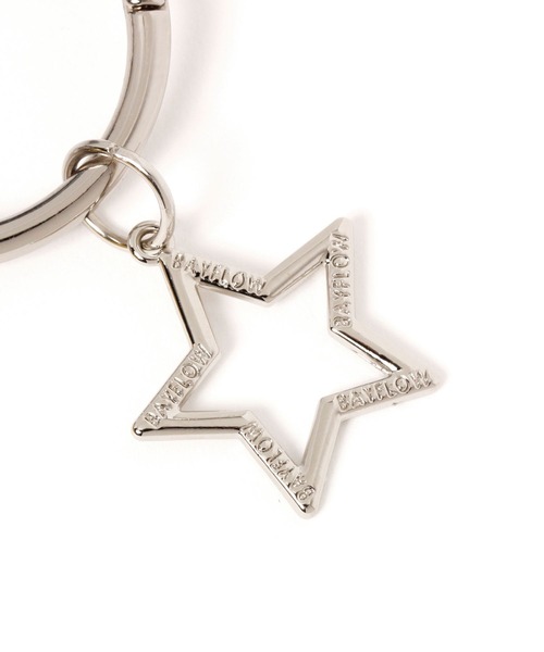 BAYFLOW（ベイフロー）の「シリコンロゴバッグチャーム（キーホルダー・レディース・パープル/イエロー/グリーン/ブルー/レッド・FREE）」の12枚目の写真