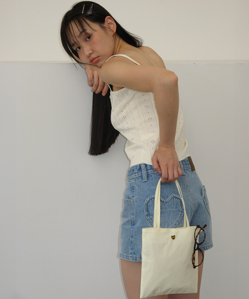 RONRON(ロンロン)の「EYELET BUTTON KNIT CARDIGAN CREAM(カーディガン/ボレロ・レディース・その他・FREE)」の4枚目の写真