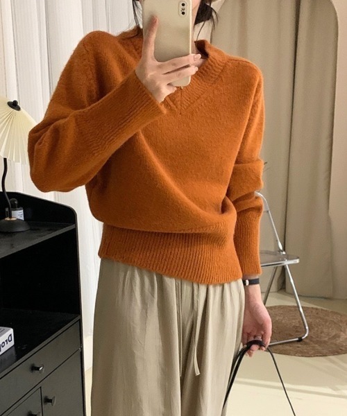 Beststore（ベストストア）の「Vネック オーバーサイズ ニット　セーター（ニット/セーター・レディース・ホワイト/ピンク/ベージュ/グレー/ダークグリーン/ブラック/カーキ・FREE）」の19枚目の写真