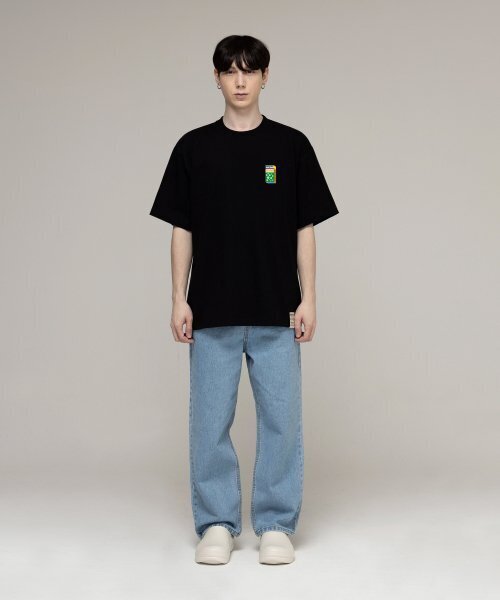 GRAVER（グレーバー）の「[UNISEX]スモールマッチフラワースマイルバンファルティ_ブラック（Tシャツ/カットソー・レディース・ブラック・SMALL/MEDIUM/LARGE/X-LARGE）」の4枚目の写真