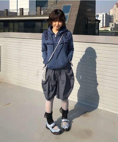 TYPESERVICE（タイプサービス）の「Ruffled Stripe Zip Hoodie [Blue]（パーカー・レディース・その他・FREE）」の6枚目の写真