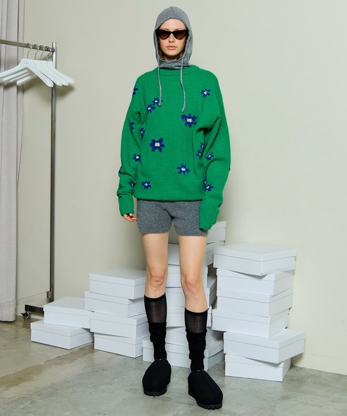 MAISON SPECIAL（メゾンスペシャル）の「Many Flower Knit Pullover/メニーフラワーニットプルオーバー（ニット/セーター・レディース・ブラック/グリーン/イエロー・FREE）」の7枚目の写真