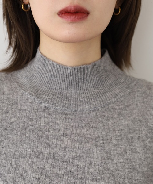 EGLANTINE(エグランティーヌ)の「EGLANTINE ウール100%ハイネックニット長袖(ニット/セーター・レディース・シルバーグレー/ネイビー/ベージュ・38)」の15枚目の写真