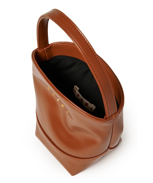 MARNI（マルニ）の「キッズ ワンハンドルバッグ MARNI KID（ハンドバッグ・キッズ・オフホワイト/ブラック/オレンジ/イエロー/ブラウン・UNI）」の15枚目の写真