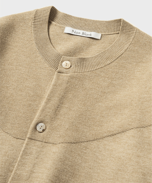 NONBLANK(ノンブランク)の「ラウンドカーディガンニット_BEIGE(カーディガン/ボレロ・レディース・その他・MEDIUM/LARGE/X-LARGE)」の3枚目の写真