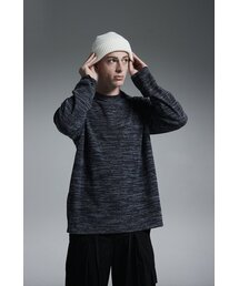 APOSTROPHE COMMA（アポストロフィコンマ）の「バットムポイントボカシラウンドニット（ダークグレー）（ニット/セーター）」