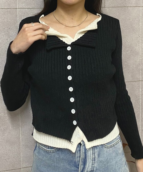 NANEA(ナネア)の「クロップド丈 レイヤード風配色ニットカーディガン(ニット/セーター・レディース・レッド/チャコールグレー/ブラック/グレイッシュベージュ・フリー)」の14枚目の写真
