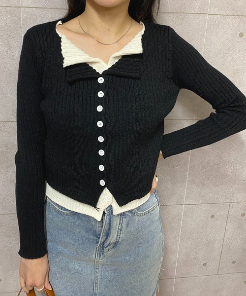 NANEA(ナネア)の「クロップド丈 レイヤード風配色ニットカーディガン(ニット/セーター・レディース・レッド/チャコールグレー/ブラック/グレイッシュベージュ・フリー)」の13枚目の写真