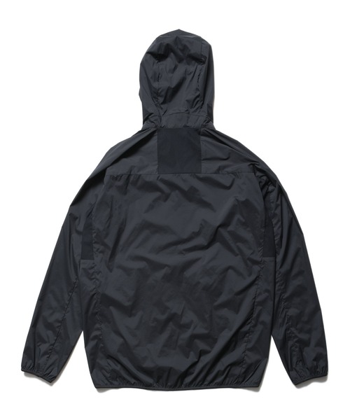 F.C.Real Bristol（エフシーレアルブリストル）の「LIGHT WEIGHT BREATHABLE PACKABLE HOODIE（ナイロンジャケット・メンズ・ブラック/ブルー/レッド・SMALL/X-LARGE/LARGE/MEDIUM/XX-LARGE）」の4枚目の写真