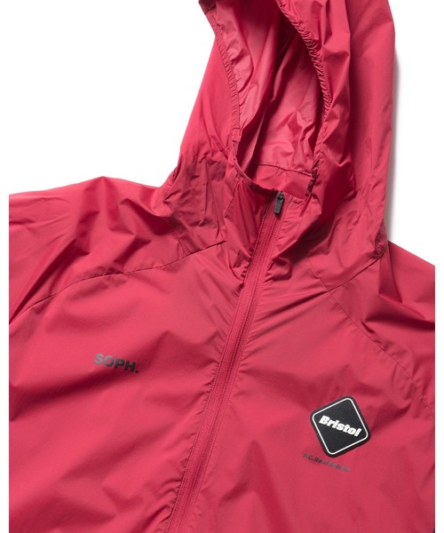 F.C.Real Bristol（エフシーレアルブリストル）の「LIGHT WEIGHT BREATHABLE PACKABLE HOODIE（ナイロンジャケット・メンズ・ブラック/ブルー/レッド・SMALL/X-LARGE/LARGE/MEDIUM/XX-LARGE）」の18枚目の写真