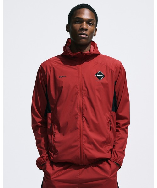 LIGHT WEIGHT BREATHABLE PACKABLE HOODIE（ナイロンジャケット