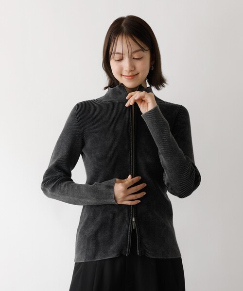 abahouse mavie(アバハウスマヴィ)の「Wジップリブハイネックカーデ(カーディガン/ボレロ・レディース・ネイビー/ブラック・フリー)」の13枚目の写真