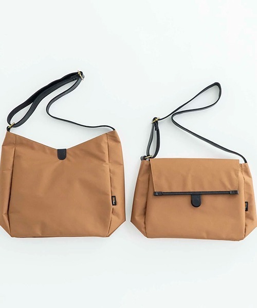kalsac(カルサック)の「ショルダーバッグ BATEAU(ショルダーバッグ・レディース・ブラウン/ブラック・ONE SIZE)」の4枚目の写真