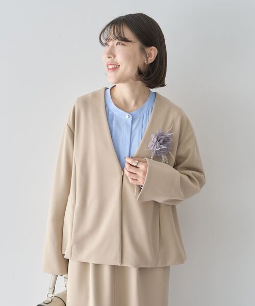 Green　Parks（グリーンパークス）の「O.洗えてストレッチ ノーカラージャケット（テーラードジャケット・レディース・ライトベージュ/ブラック・L/M）」の17枚目の写真