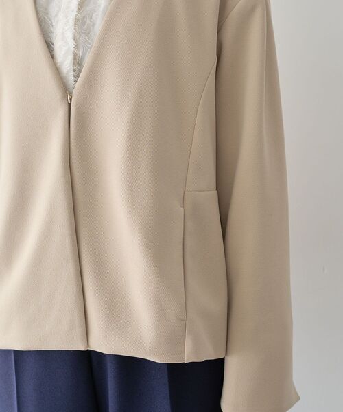 Green　Parks（グリーンパークス）の「O.洗えてストレッチ ノーカラージャケット（テーラードジャケット・レディース・ライトベージュ/ブラック・L/M）」の22枚目の写真