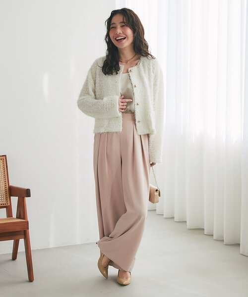 La boutique BonBon（ラブティックボンボン）の「【人気カラー追加決定！やわらかくて着心地◎】フェザーカットソージャケットカーデ（ノーカラージャケット・レディース・ブラック/ピンク/オフホワイト・FREE）」の12枚目の写真