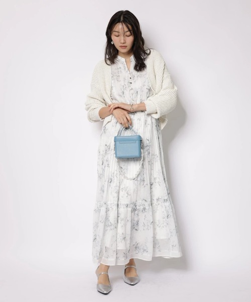 JUSGLITTY（ジャスグリッティー）の「ガーデンフラワープリントワンピース（ワンピース・レディース・スモークピンク/ミント・2/1/0）」の5枚目の写真