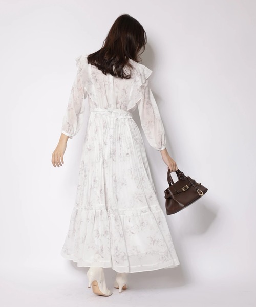 JUSGLITTY（ジャスグリッティー）の「ガーデンフラワープリントワンピース（ワンピース・レディース・スモークピンク/ミント・2/1/0）」の10枚目の写真