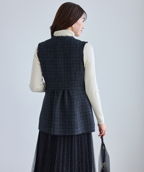 ROPE' PICNIC（ロペピクニック）の「【WEB限定】ツイード金ボタンジレベスト/セレモニー対応・リンクコーデ（ベスト・レディース・オフホワイト/ブラック系その他/ネイビー/ライトグレー・FREE）」の5枚目の写真