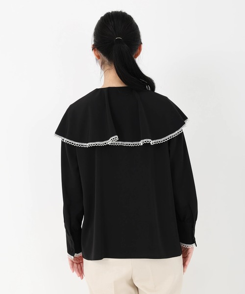 STRAWBERRY-FIELDS（ストロベリーフィールズ）の「【元宝塚トップ娘役 舞空瞳さん着用】ライトデシン_ケープカラーブラウス（シャツ/ブラウス・レディース・ブラック×ホワイト/オフホワイト/ミント・2）」の5枚目の写真