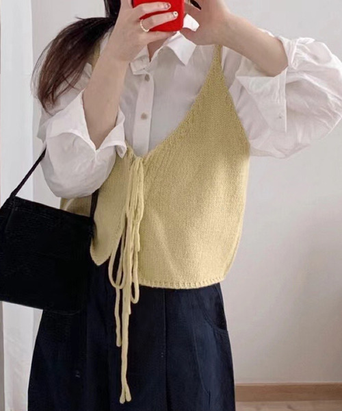 DAY CLOSET(デイ クローゼット)の「【前後2WAY】レイヤード即戦力。ダブルリボン Vネック ニット ビスチェ レディース(キャミソール・レディース・イエロー/グレー/ブラック/アイボリー/レッド/ミント・FREE)」の17枚目の写真