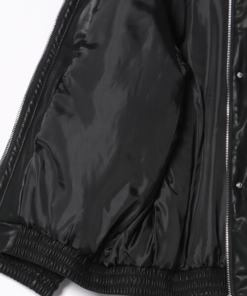 EMODA（エモダ）の「FAKE LEATHER BZ（ブルゾン・レディース・ブラウン/ベージュ/ブラック・SMALL/MEDIUM）」の5枚目の写真