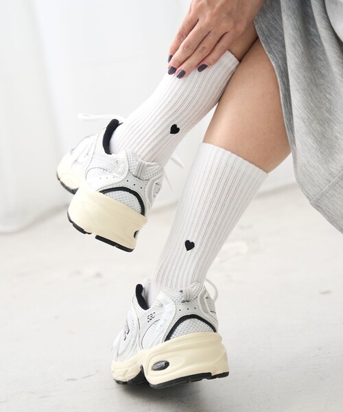 coen（コーエン）の「ハートバック刺繍リブソックス（ソックス/靴下・レディース・オフホワイト/ブラック/ピンク/その他1・FREE）」の5枚目の写真