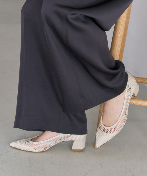 LE TALON（ルタロン）の「《追加》4.5cmポインテッドネットパンプス（パンプス・レディース・アイボリー/ブラウン/ブラック×ブラック・21/21.5/22cm/22.5cm/23cm/23.5cm/24cm/24.5cm/25cm/25.5cm）」の20枚目の写真