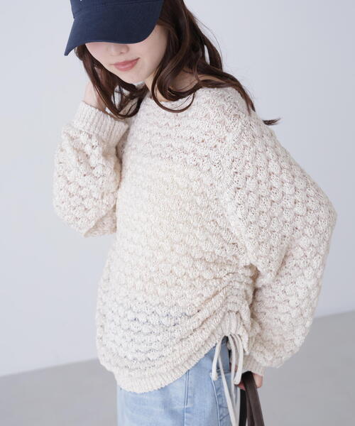 FREE'S MART（フリーズマート）の「◆ポコポコワンショル脇ドロストオーバーニット（ニット/セーター・レディース・ホワイト/ピンク/ブラウン・FREE）」の6枚目の写真
