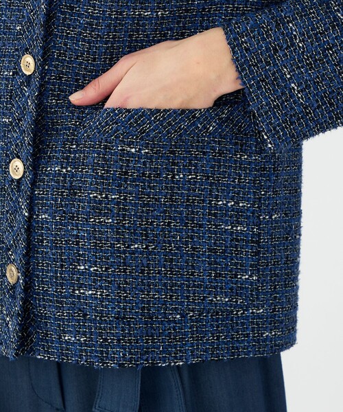 BALLSEY(ボールジィ)の「エアリーファンシーツイード Vカラージャケット(ノーカラージャケット・レディース・ネイビー/ライトベージュ・36)」の13枚目の写真