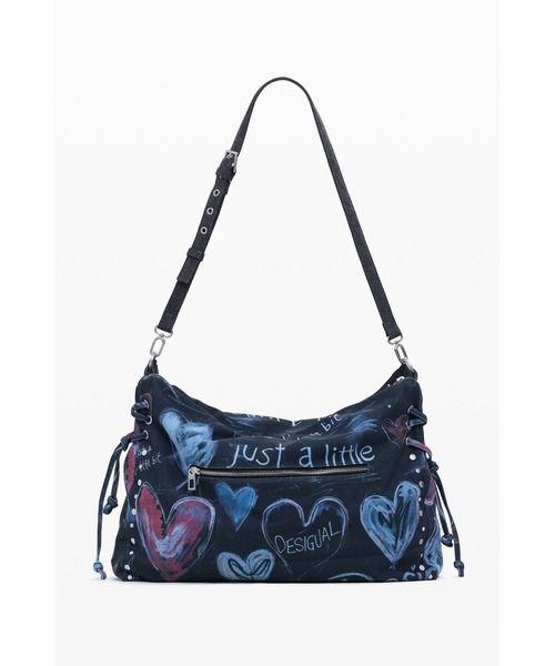 Desigual（デシグアル）の「グラフィティプリント デニム風大型ショルダーバッグ ストリート×グランジ【2026年春夏 新作】（ショルダーバッグ・レディース・マルチ・FREE）」の2枚目の写真