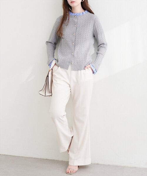 natural couture（ナチュラルクチュール）の「フリルレイヤード風ケーブルカーディガン（カーディガン/ボレロ・レディース・ネイビー/イエロー/グレー/オフホワイト・FREE）」の20枚目の写真