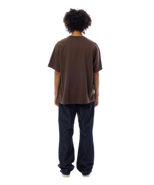 DAILY STANDARD by SANDINISTA（デイリースタンダードバイサンディニスタ）の「Cadet American Cotton Easy Fit Raglan Tee / アメリカコットン使用イージーフィットラグランTシャツ（Tシャツ/カットソー・メンズ・チャコール/ホワイト/ブラウン/ブラック・SMALL/MEDIUM/LARGE）」の6枚目の写真